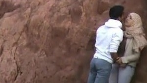 Arab Alluminium: A Sensual and Erotic Experience