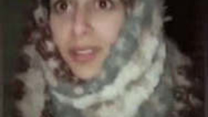 Paki Girl Gives Blowjob and Rubs Cock on Her Clit