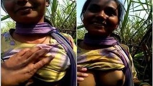 Desi Girl Gets Her Pussy Stretched by a Guy and Shows Off Her Tits