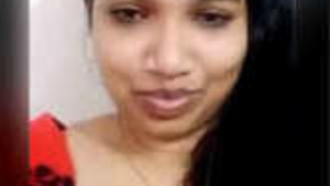 Desis got some hot music to go around: a must-see clip