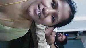 Bhabhi housewife flaunts her homemade milky cleavage