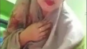 Desi hot hijabi nude woman