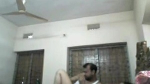 Desi couple from Meherpur showing boobs...