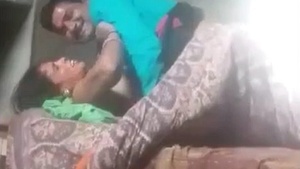 Village bhabhi fucking by lover