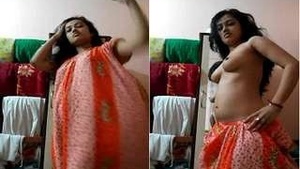 Exclusive Desi girl strips and reveals her cute body for the camera