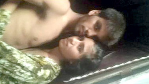 Desi hottie gets naughty with her lover