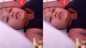 Exclusive Lankan Wife Shows Her Boobs and Pussy to Lover on Video Call