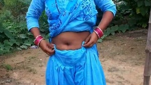 Desi bhabi pee