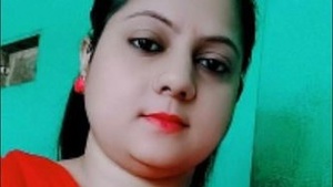 Horny Desi Girl Masturbating Marge Clips