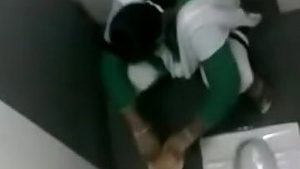 Sex in the village: Hot and steamy videos with couples from Indian villages