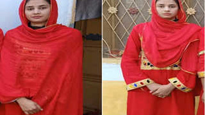 Amateur Pakistani Girl Shows Off Her Pussy in Video Call