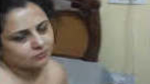 Sexy Pakistani bhabhi fuck