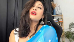 Annas Erotic Exposition: A Hot Indian Bhabi for Everyone