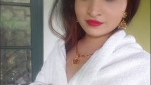 Desi sexy bhabi bom Peitos