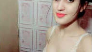 Sexy Pakistani Babe with Big Tits in College Porn Video