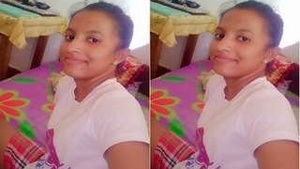 Exclusive Video: Pretty Girl Takes Nude Selfies and Gets Fucked by Her Lover