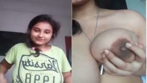 Exclusive Indian Girl Sucks and Shows Off Her Wet Pussy in Part 1