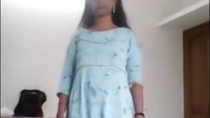 Indian Woman Keerthi Seduction Movies