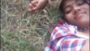 Desi lover enjoys outdoor sex in the great outdoors