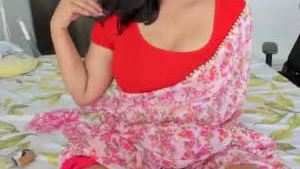 Anna hot indian BHABHI erotic expression on face