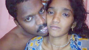 Desi girl gets her tight anal hole stretched by her gfs big cock