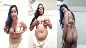Mallu wifes naked show of her big booty