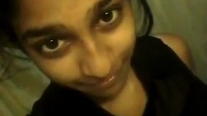 Naina Beautiful Desi Babe Busty Movies