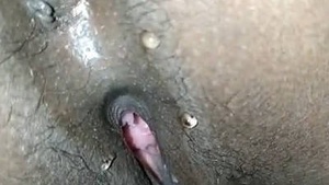 Desi Aldeia woman pee after fuck