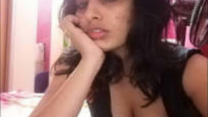 Quente Tamil Peitos grandes office menina video pornô