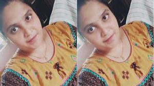 Desi Bhabhis Sensual Show of Her Big Breasts and Tight Pussy