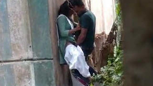 Desi lover outdoor fuck MMS