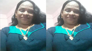 Exclusive Gay Porn Video Featuring Mature Mallu and Her Desi Partner