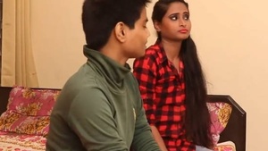 Desi bela Bhabhi Cheeting fuk com amante