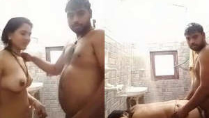 Desi couple enjoys a steamy bathroom encounter