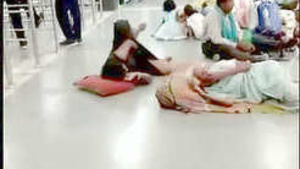 Bhabi pleasures herself in a public place