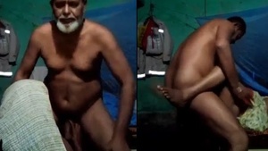 Mature Bangladeshi uncle has sex with maid in their home