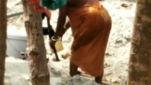 Desi Village outdoor auntie bathtub