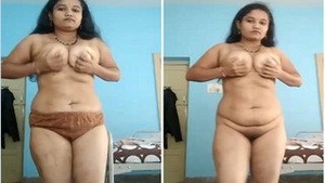 Exclusive Tamil Girl Strips and Reveals Her Sensual Body