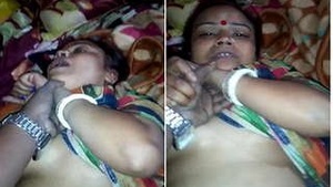 Exclusive Indian Bhabhi Gets Her Tight Asshole Stretched by Her Man