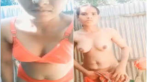 Amateur Desi Bhabhi Gets Dressed Up in Clothes After Bathing