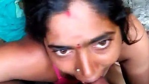 Village bhabi fucking outdoors