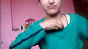 Desi hottie fists her boyfriend with a shapely virtual doll