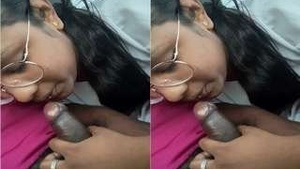 Exclusive Video of a Tamil Girl Giving a Blowjob in a Car