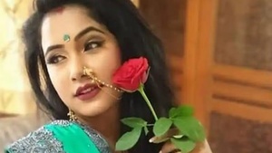 Trisha kar madhu Sexy Vídeo