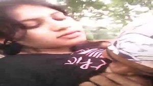 Madhya Pradesh teen euro girl outdoor foreplay with bf