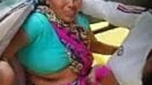 College Boy Gets a Surprise Gift from Mumbai Hotty Toutt