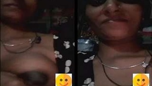 Bhabhis Busty Body Gets Shown on Video Call