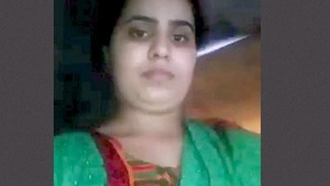 Bhabhi Big Breasts and Wet Big Pussy