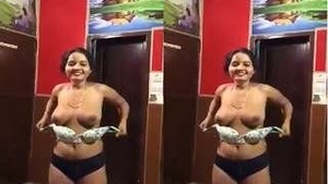 Husband Recorded His Desi Wifes Big Boobs in Exclusive Video