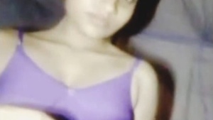 Beautiful Bengali Bhabi Showing And Fingering